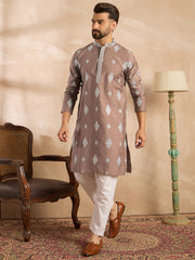 Ethnic Bay Men Beige Silk Blend Solid Embroidered Straight Kurta-MKU1776