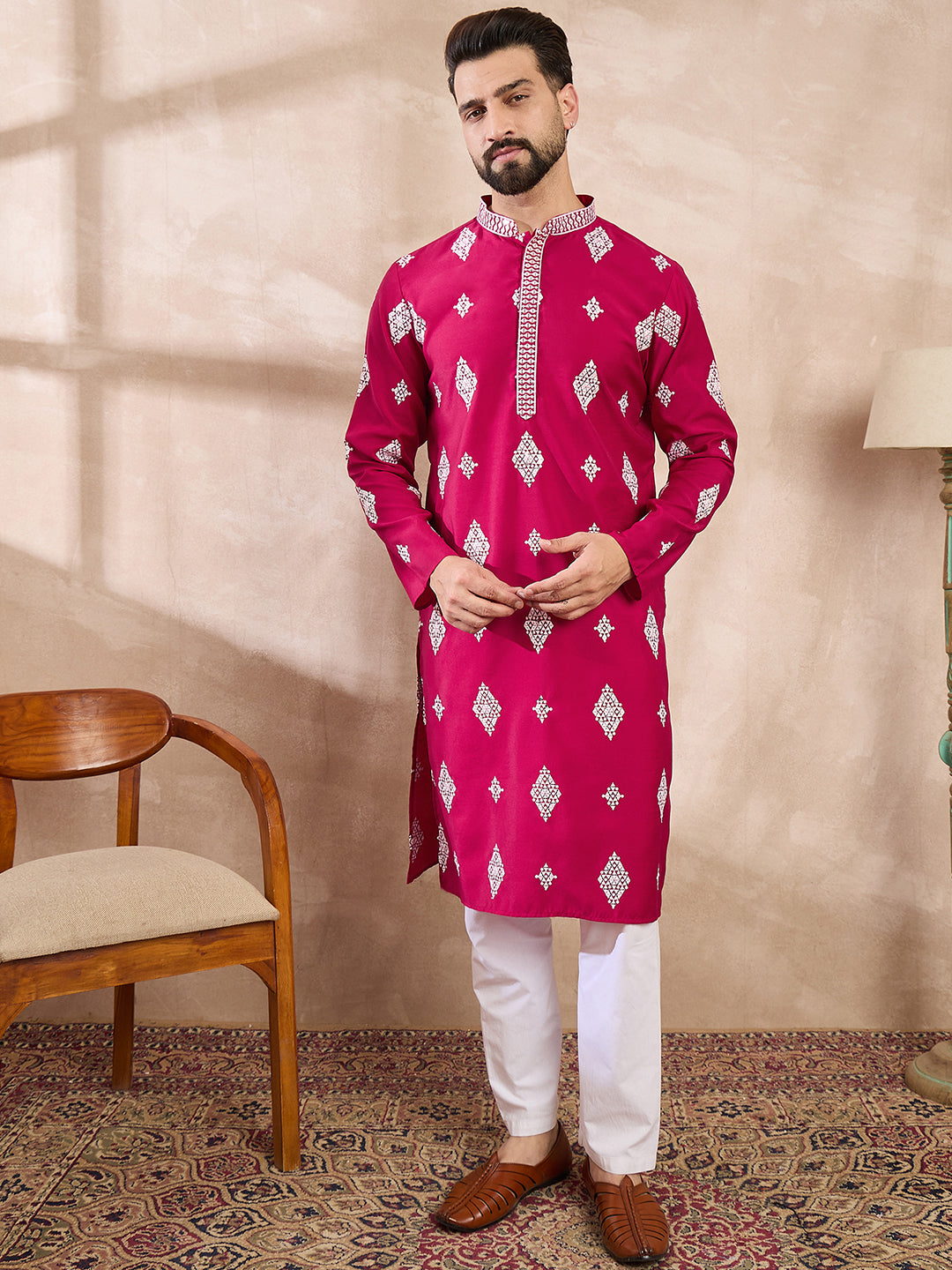 Ethnic Bay Men Maroon Silk Blend Solid Embroidered Straight Kurta