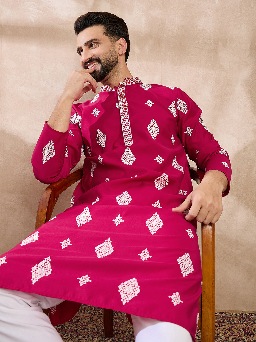 Ethnic Bay Men Maroon Silk Blend Solid Embroidered Straight Kurta