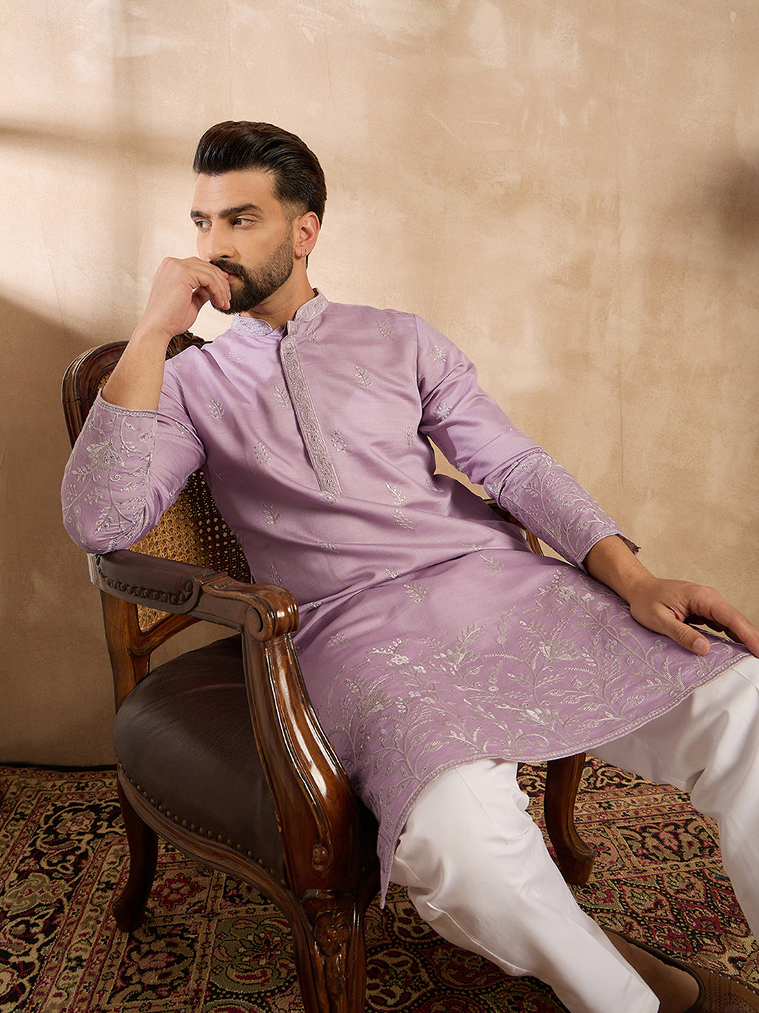 Ethnic Bay Men Lavender Silk Blend Floral Embroidered Straight Kurta