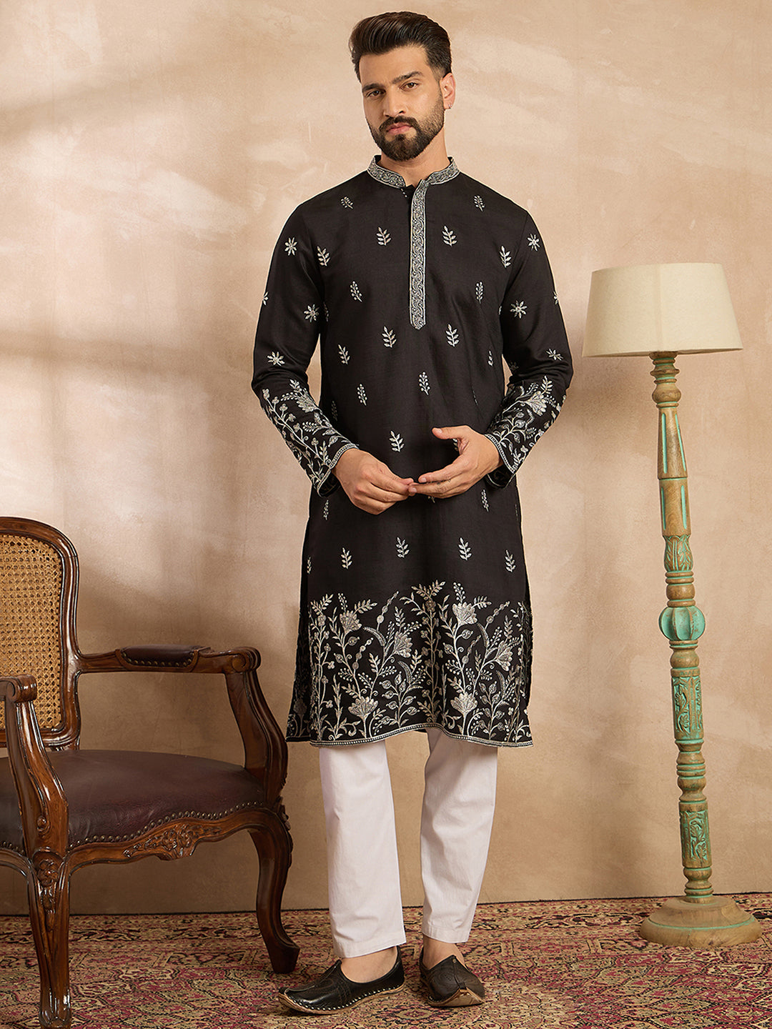 Ethnic Bay Men Black Silk Blend Solid Embroidered Straight Kurta