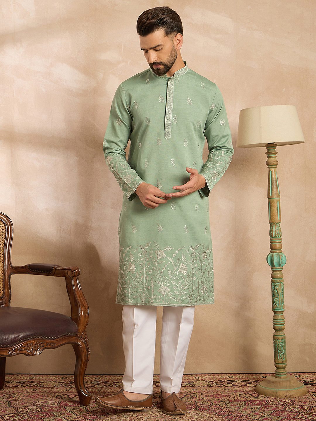 Ethnic Bay Men Green Silk Blend Solid Embroidered Straight Kurta-MKU1783