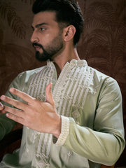 Ethnic Bay Men Green Silk Blend Solid Embroidered Straight Kurta-MKU1787
