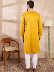 Ethnic Bay Men Yellow Silk Blend Ethnic Motifs Embroidered Straight Kurta-MKU1790