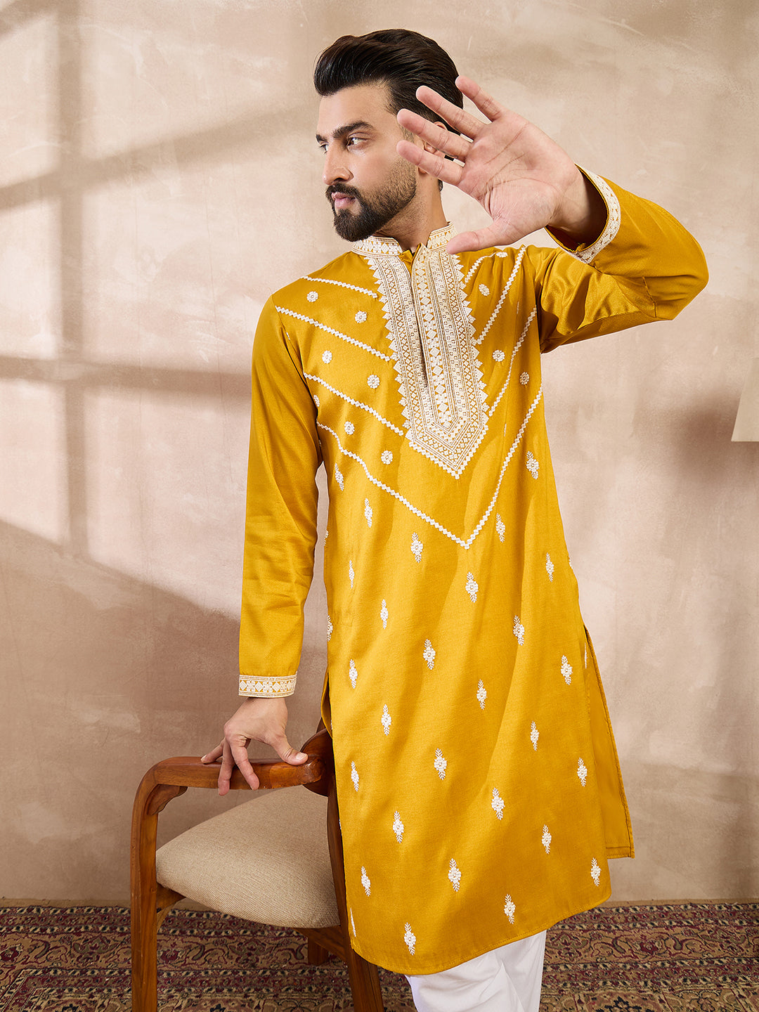 Ethnic Bay Men Yellow Silk Blend Ethnic Motifs Embroidered Straight Kurta