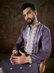 Ethnic Bay Men Lavender Silk Blend Solid Embroidered Straight Kurta-MKU1792
