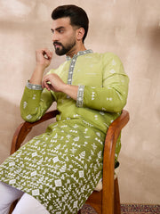 Ethnic Bay Men Green Silk Blend Ethnic Motifs Embroidered Straight Kurta-MKU1800