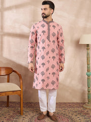 Ethnic Bay Men Peach Silk Blend Solid Embroidered Straight Kurta-MKU1804