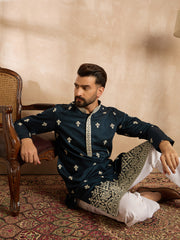 Ethnic Bay Men Navy Blue Polyester Solid Embroidered Straight Kurta-MKU1810