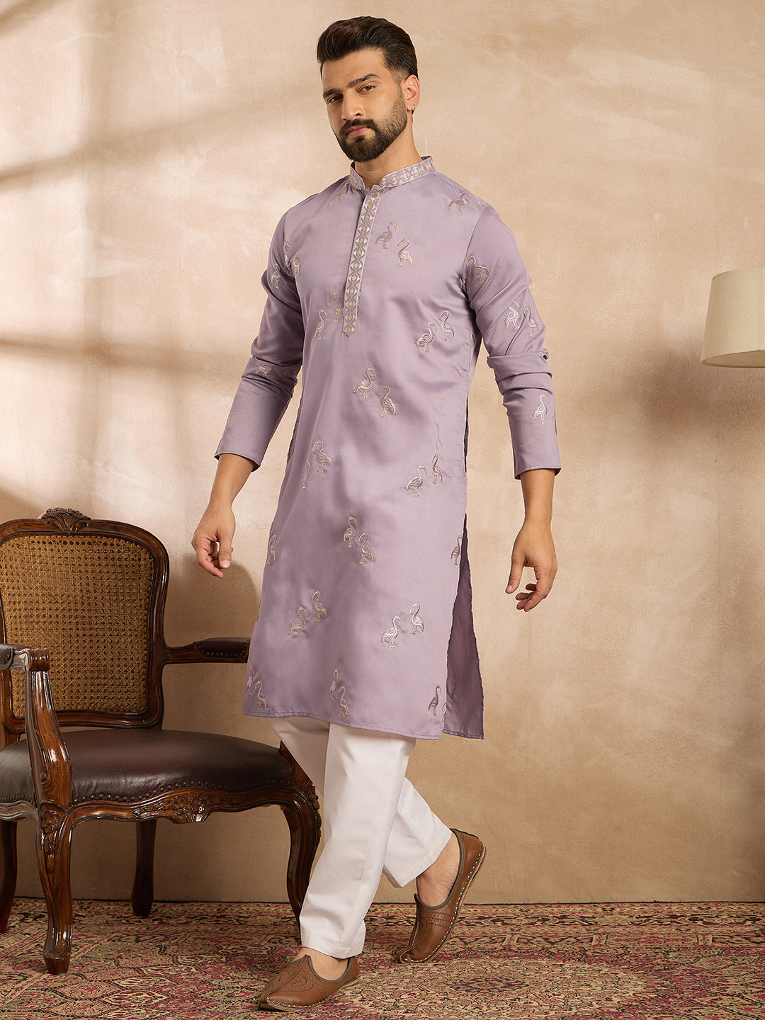 Ethnic Bay Men Lavender Silk Blend Solid Embroidered Straight Kurta