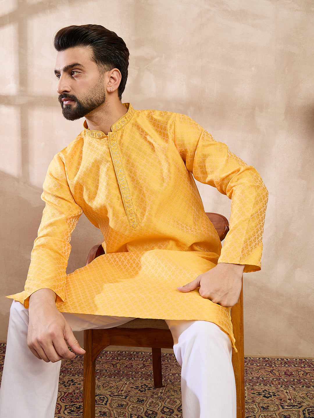 Ethnic Bay Men Yellow Silk Blend Solid Embroidered Straight Kurta