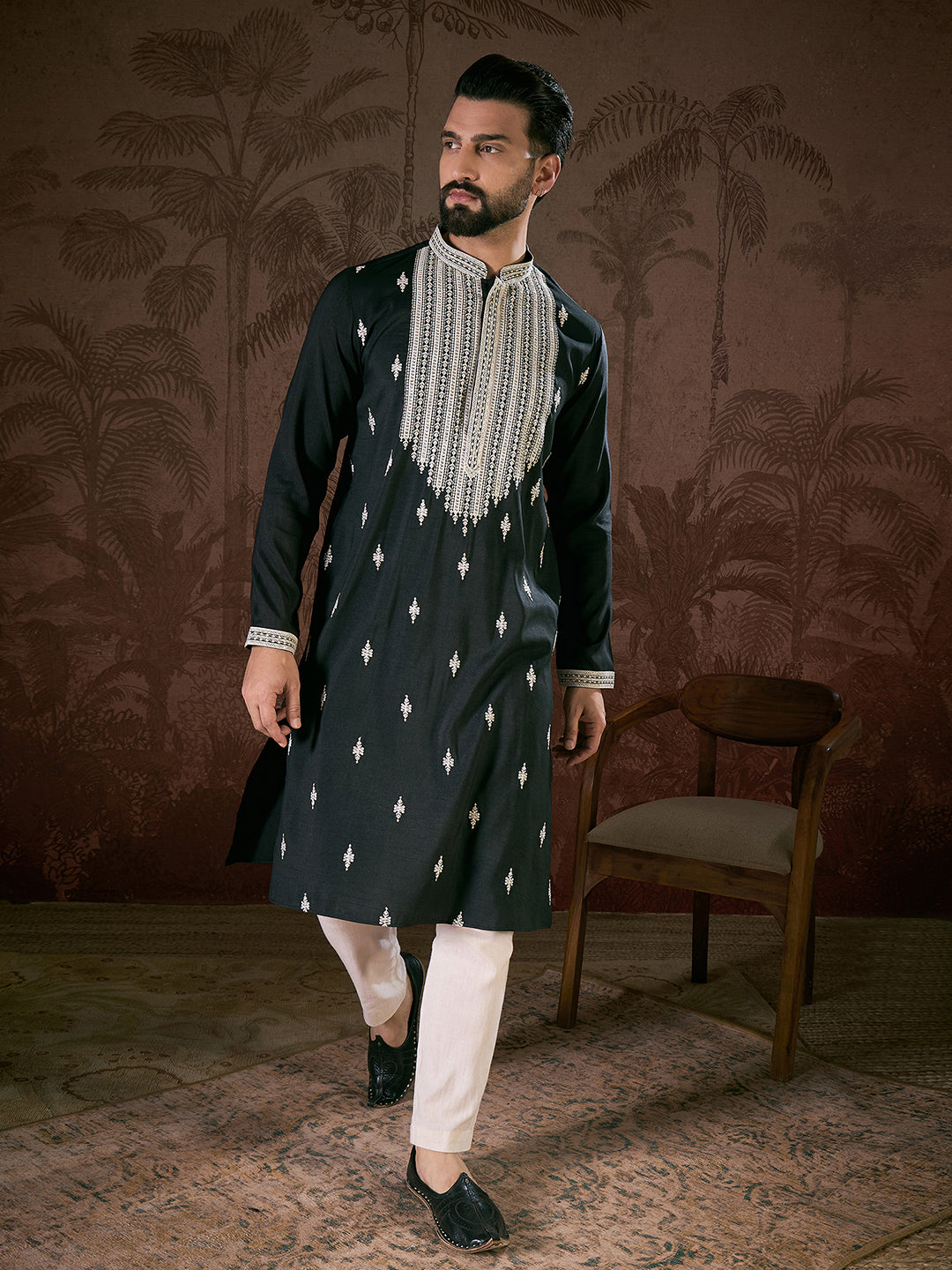 Ethnic Bay Men Black Silk Blend Solid Embroidered Straight Kurta