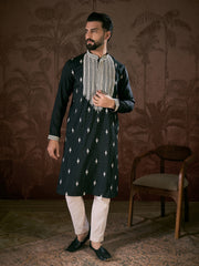 Ethnic Bay Men Black Silk Blend Solid Embroidered Straight Kurta-MKU1883