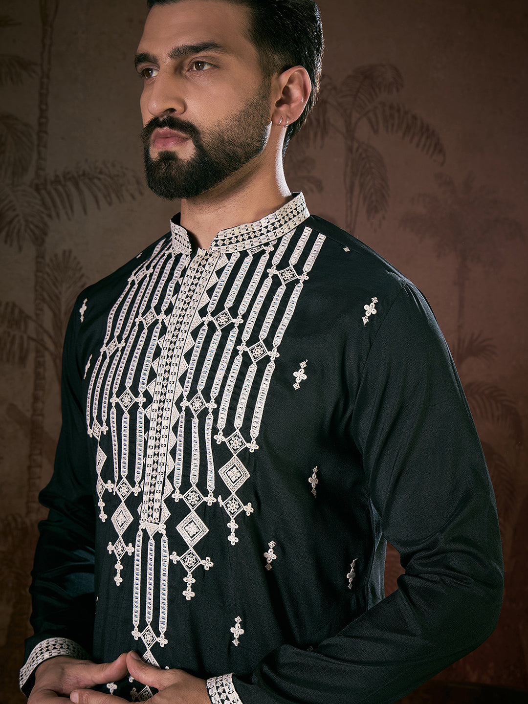 Ethnic Bay Men Black Silk Blend Solid Embroidered Straight Kurta-MKU1885