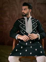 Ethnic Bay Men Black Silk Blend Solid Embroidered Straight Kurta-MKU1886