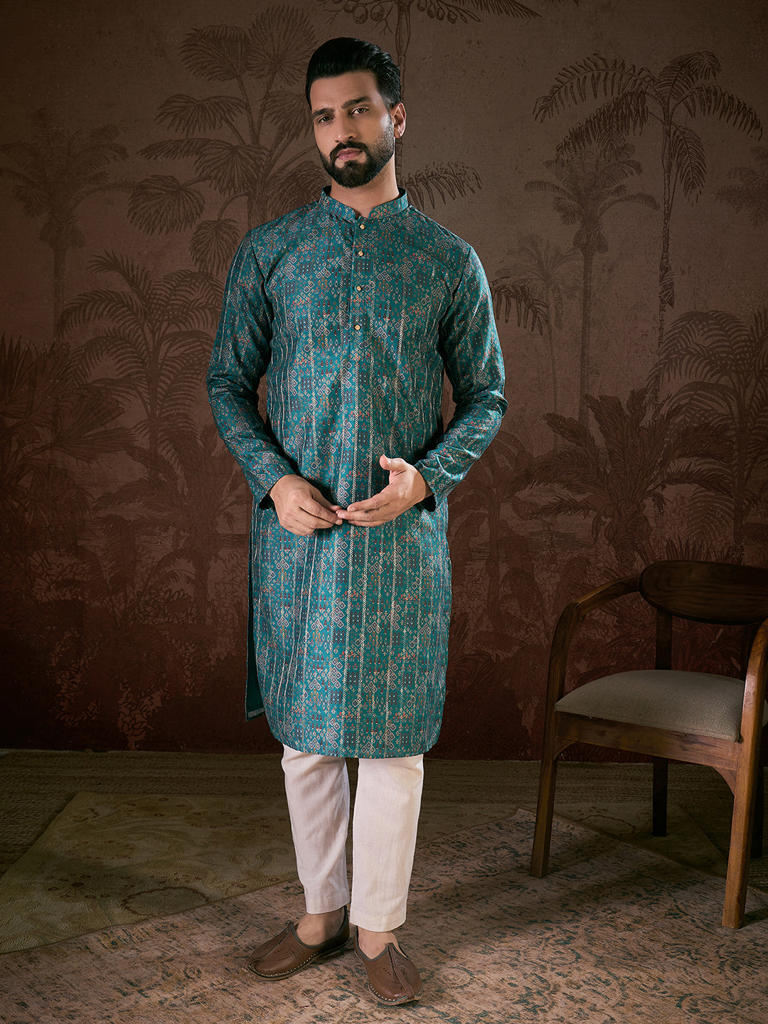 Ethnic Bay Men Blue Silk Blend Ethnic Motifs Printed Straight Kurta
