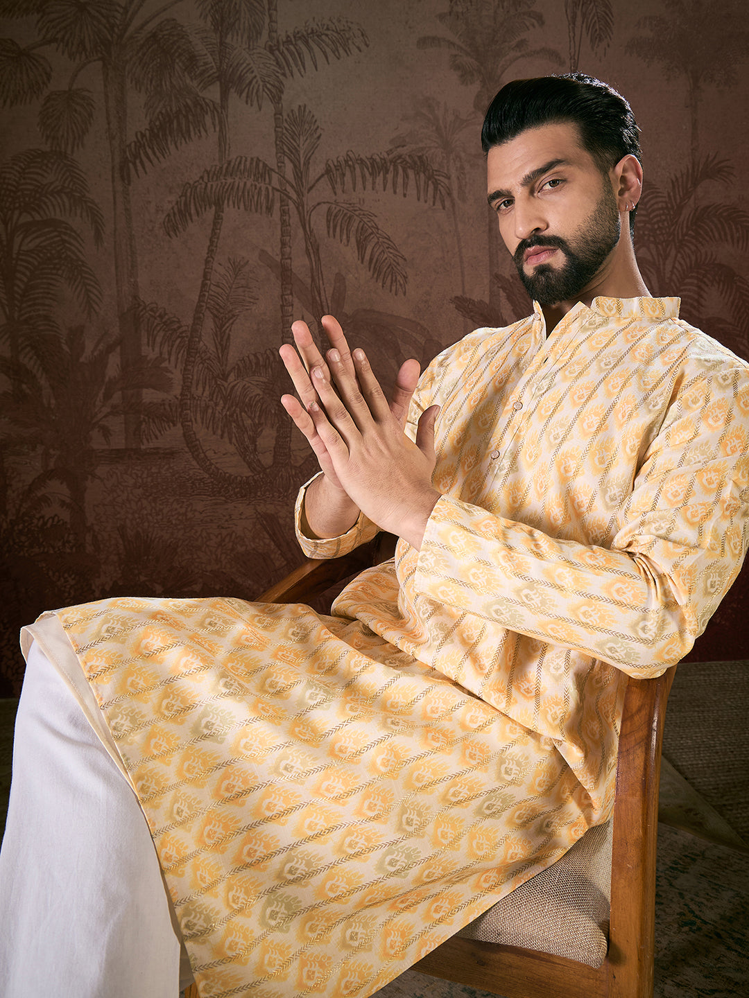 Ethnic Bay Men White Silk Blend Ethnic Motifs Printed Straight Kurta