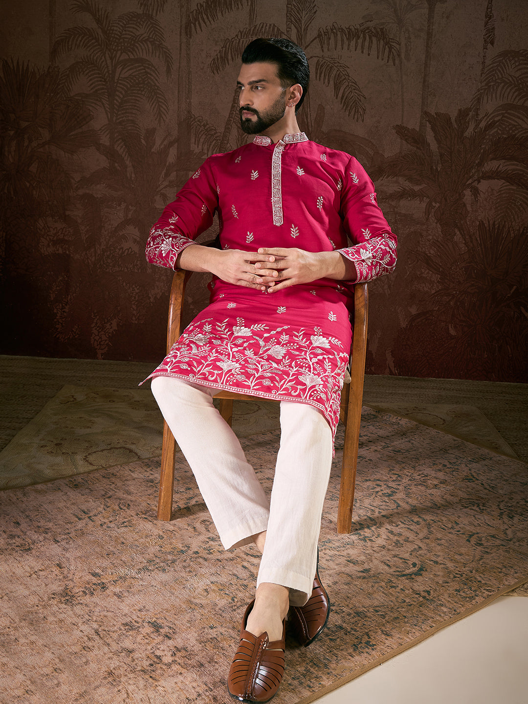 Ethnic Bay Men Pink Silk Blend Solid Embroidered Straight Kurta