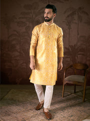 Ethnic Bay Men Yellow Silk Blend Floral Printed Straight Kurta-MKU1948