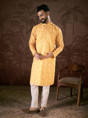 Ethnic Bay Men Yellow Silk Blend Ethnic Motifs Printed Straight Kurta-MKU1949