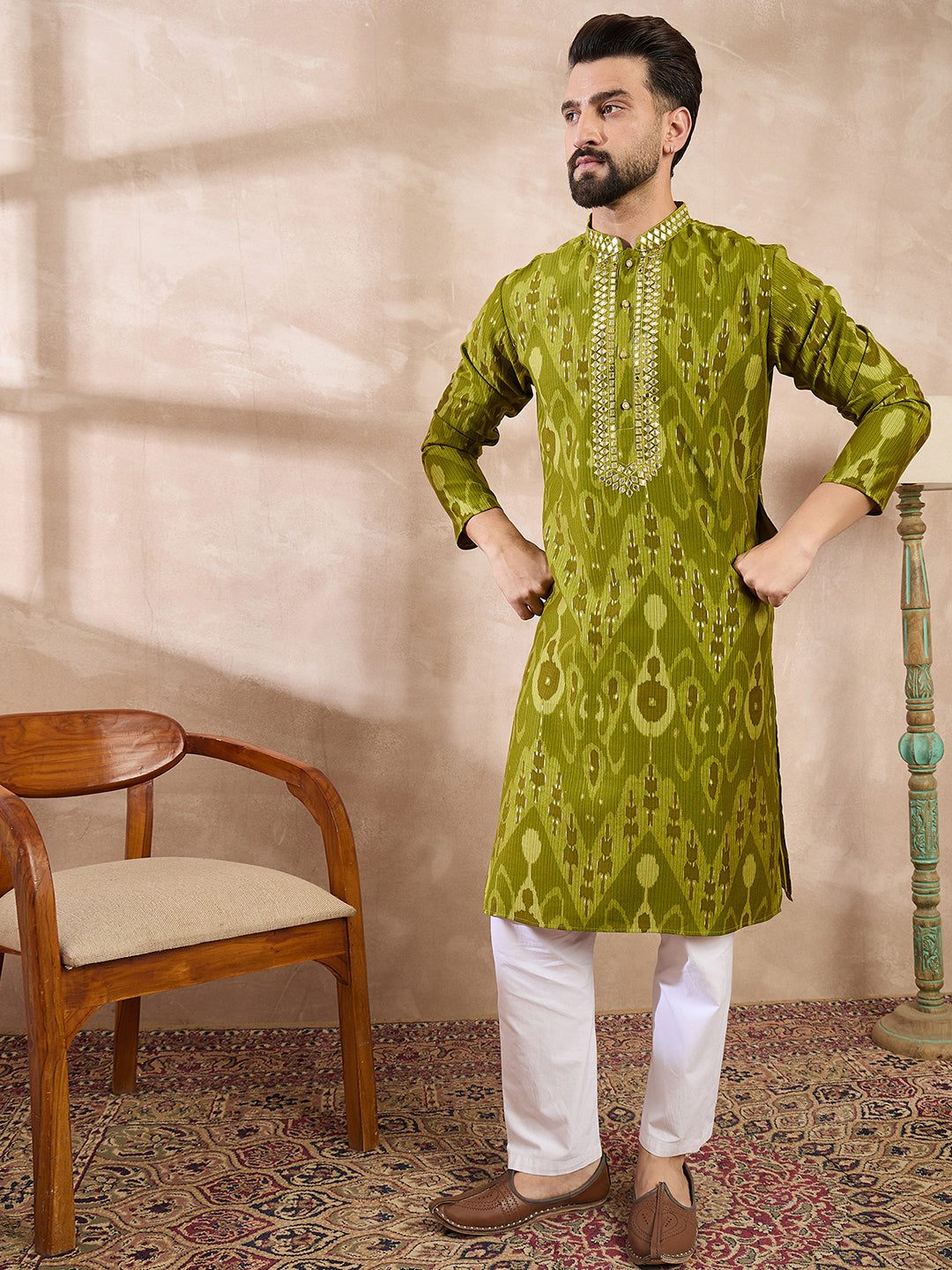 Ethnic Bay Men Green Viscose Rayon Chevron Printed Straight Kurta