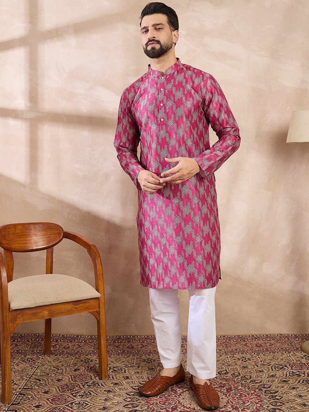 Ethnic Bay Men Pink Silk Blend Abstract Printed Straight Kurta