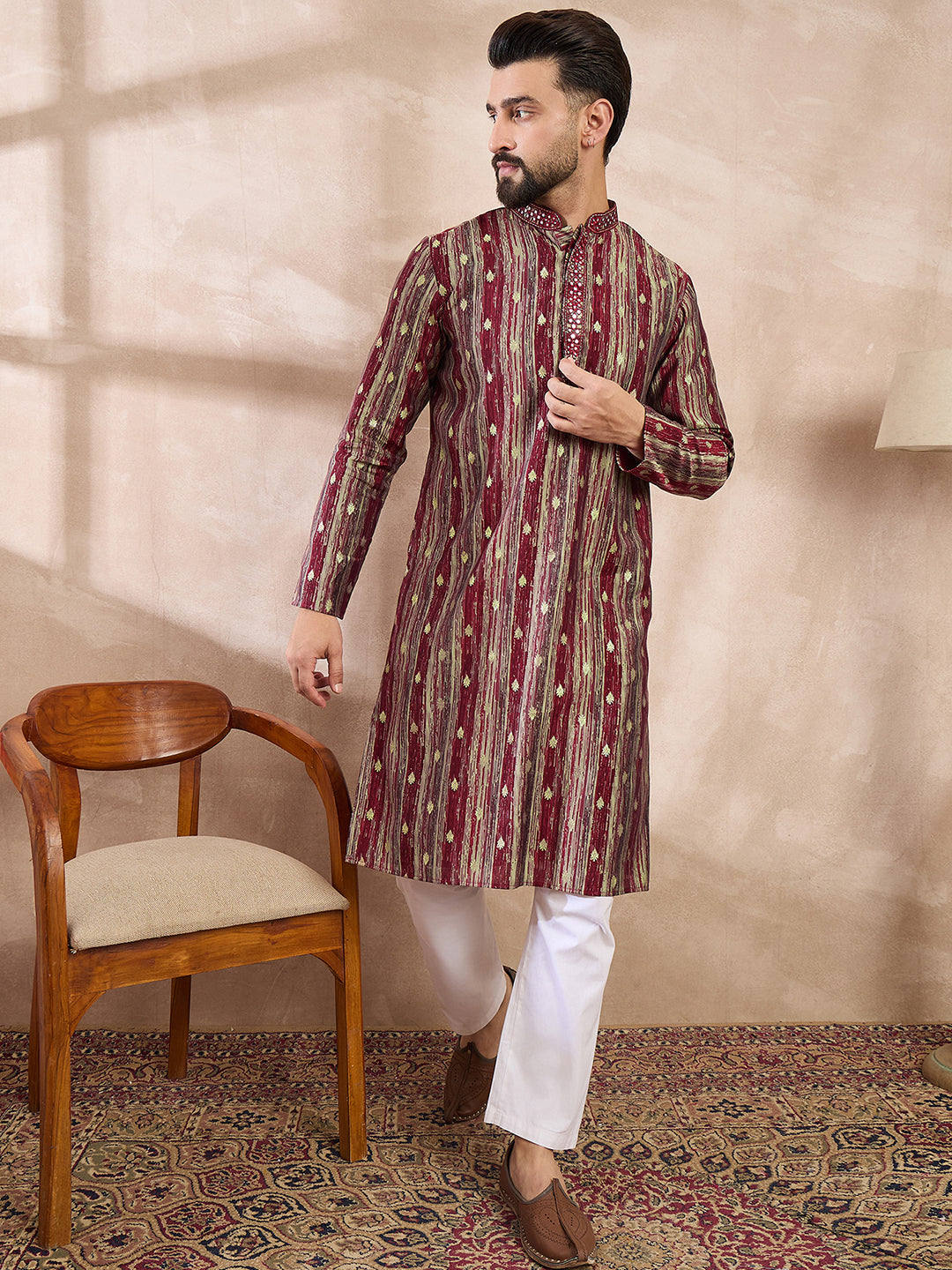 Ethnic Bay Men Maroon Silk Blend Abstract Printed Straight Kurta