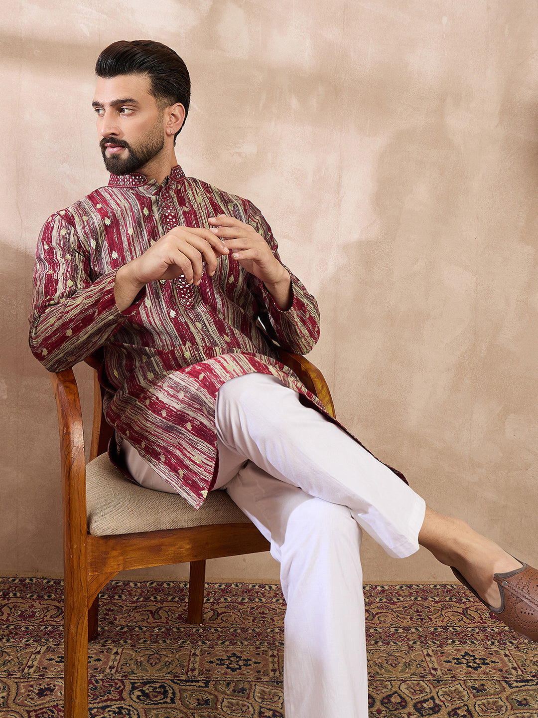 Ethnic Bay Men Maroon Silk Blend Abstract Printed Straight Kurta