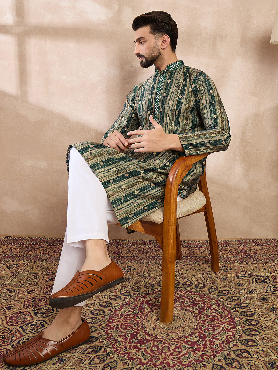 Ethnic Bay Men Green Silk Blend Abstract Printed Straight Kurta