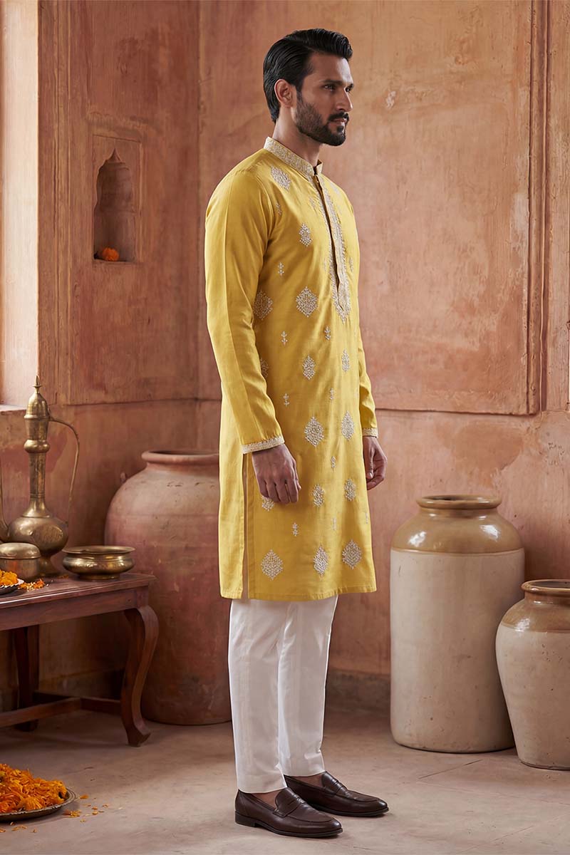 Yellow Silk Blend Solid Embroidered Kurta With Trouser MKSET2044