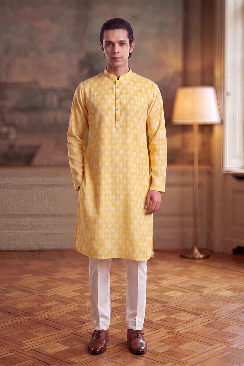 Yellow Linen Ikkat Print Regular Kurta With Trouser MKSET2429