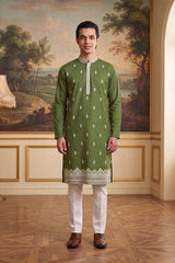 Green Silk Blend Solid Embroidered Kurta With Trouser MKSET2486