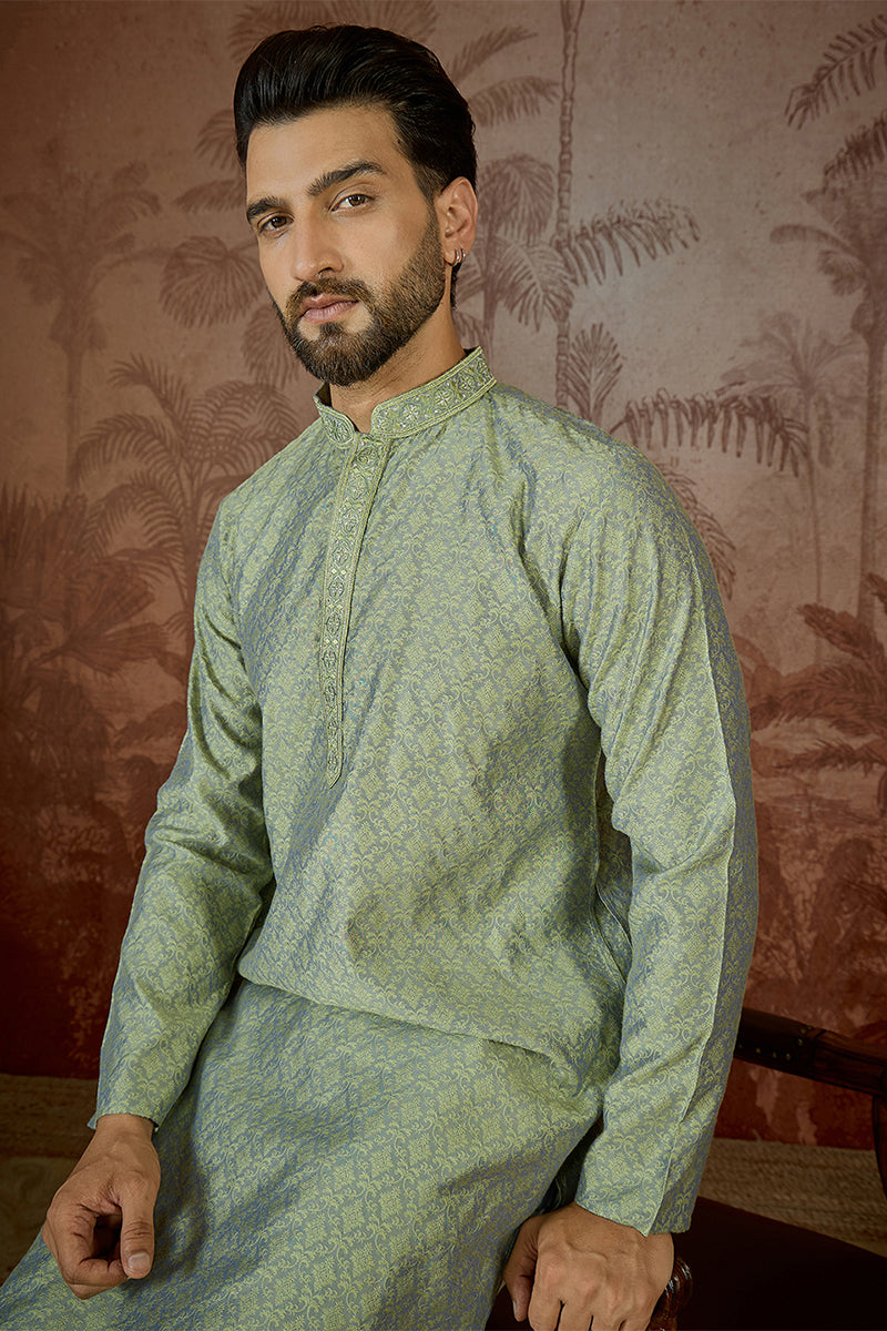 Green Jacquard Solid Embroidered Kurta MKU2499