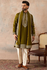 Green Silk Blend Solid Embroidered Kurta With Dupatta MKUD1031