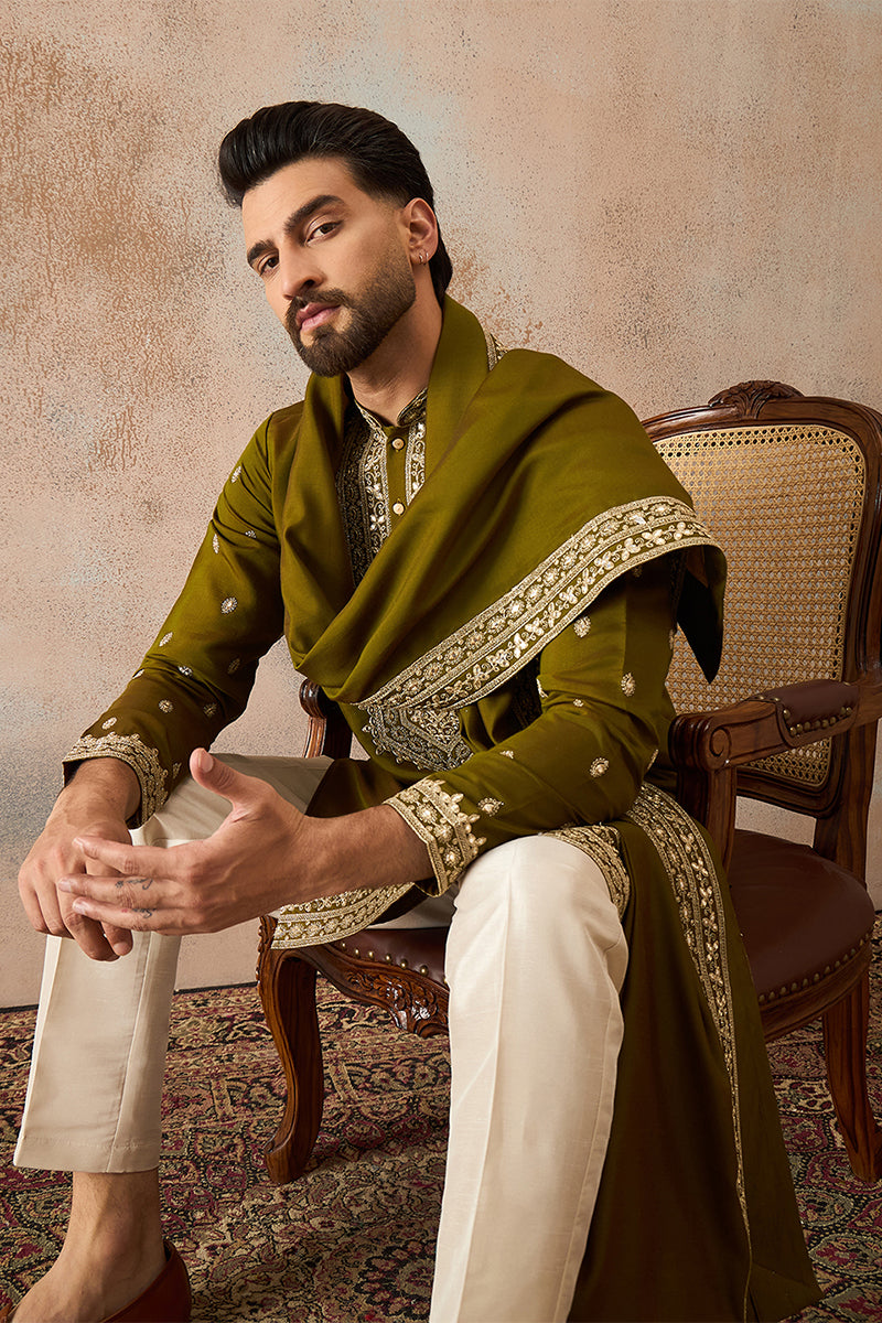 Green Silk Blend Solid Embroidered Kurta And Trouser With Dupatta MKPD1031