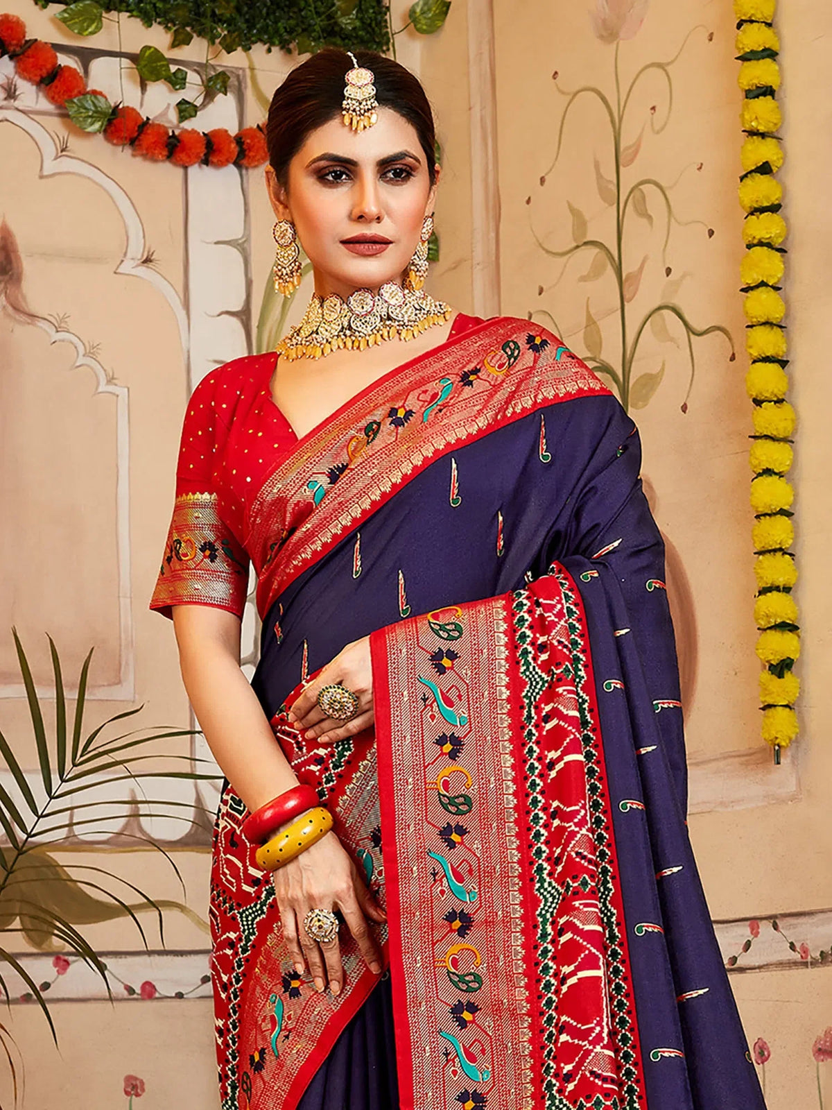 Women's Vichitra Magenta Woven Design Designer Saree With Blouse Piece-MNYTA1009