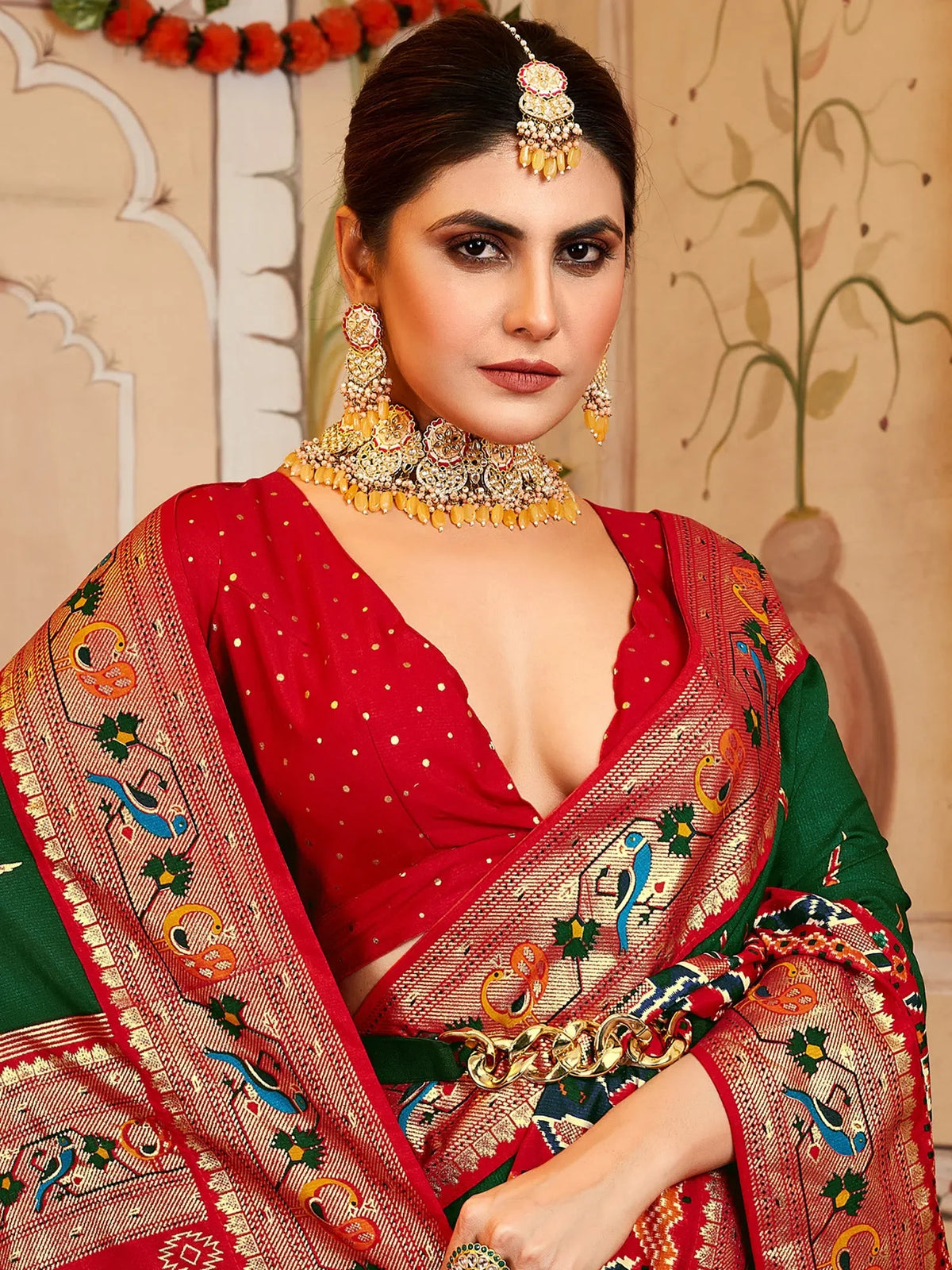 Women's Vichitra Navy Blue Woven Design Designer Saree With Blouse Piece-MNYTA1011