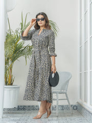 Black Colour Natrural Crap Fabric Stylesh Dress For Women-MLWSHDR4330BLK