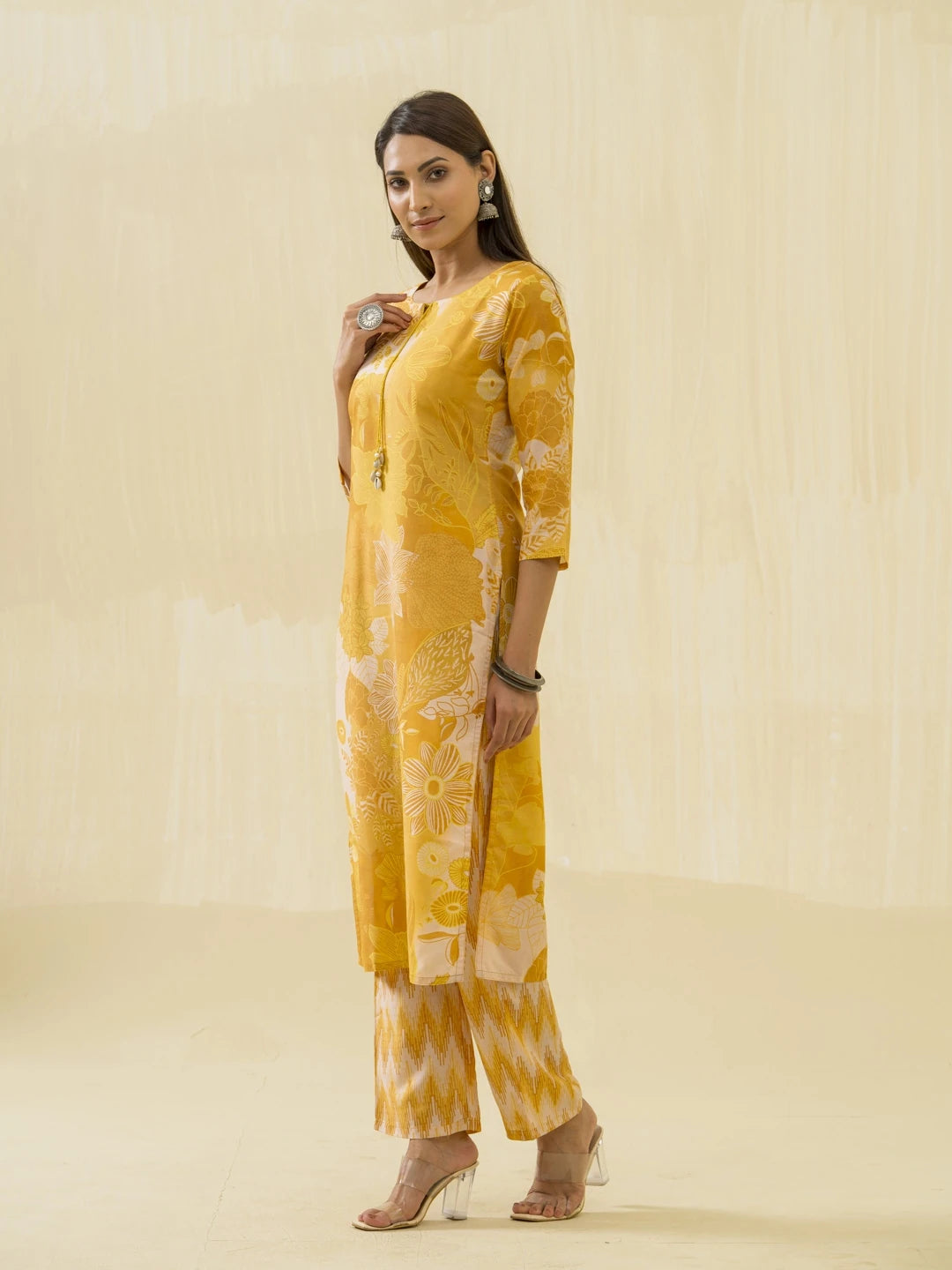 Yellow Floral Printed Straight Kurta and Trousers