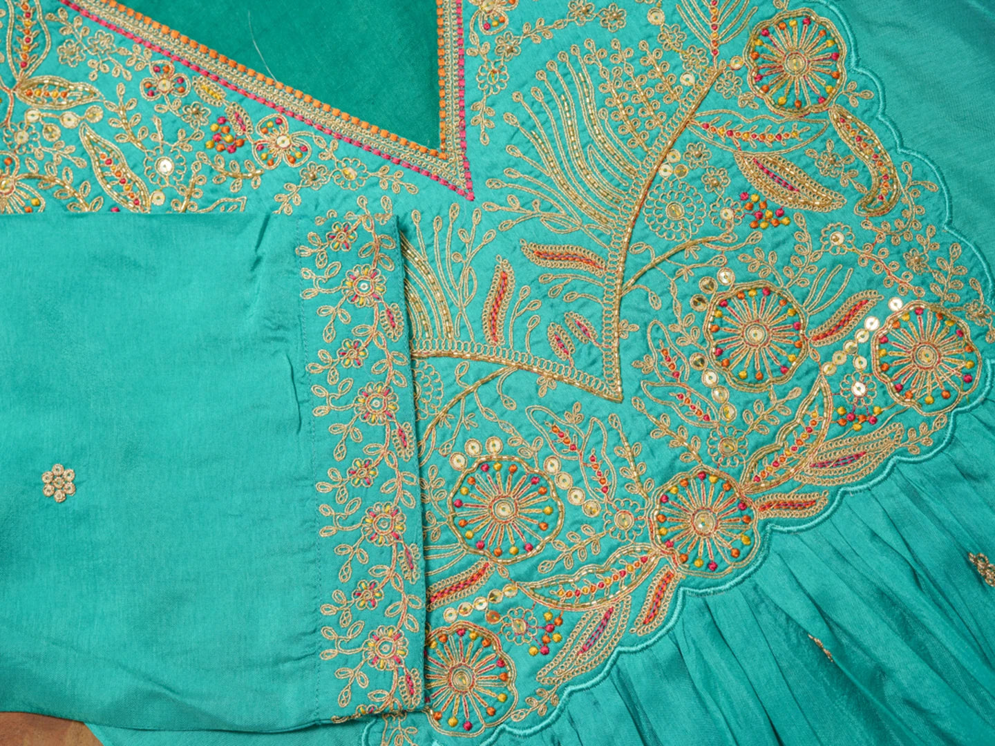 Women Ethnic Motifs Embroidered Kurta With Trousers & Dupatta