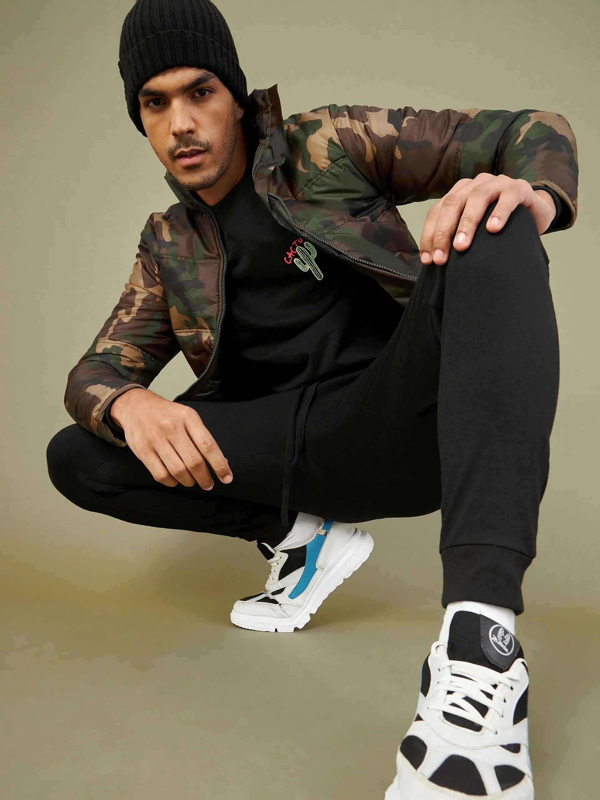 Camo Full Sleeve Puffer Jacket for Men | Printed & Warm