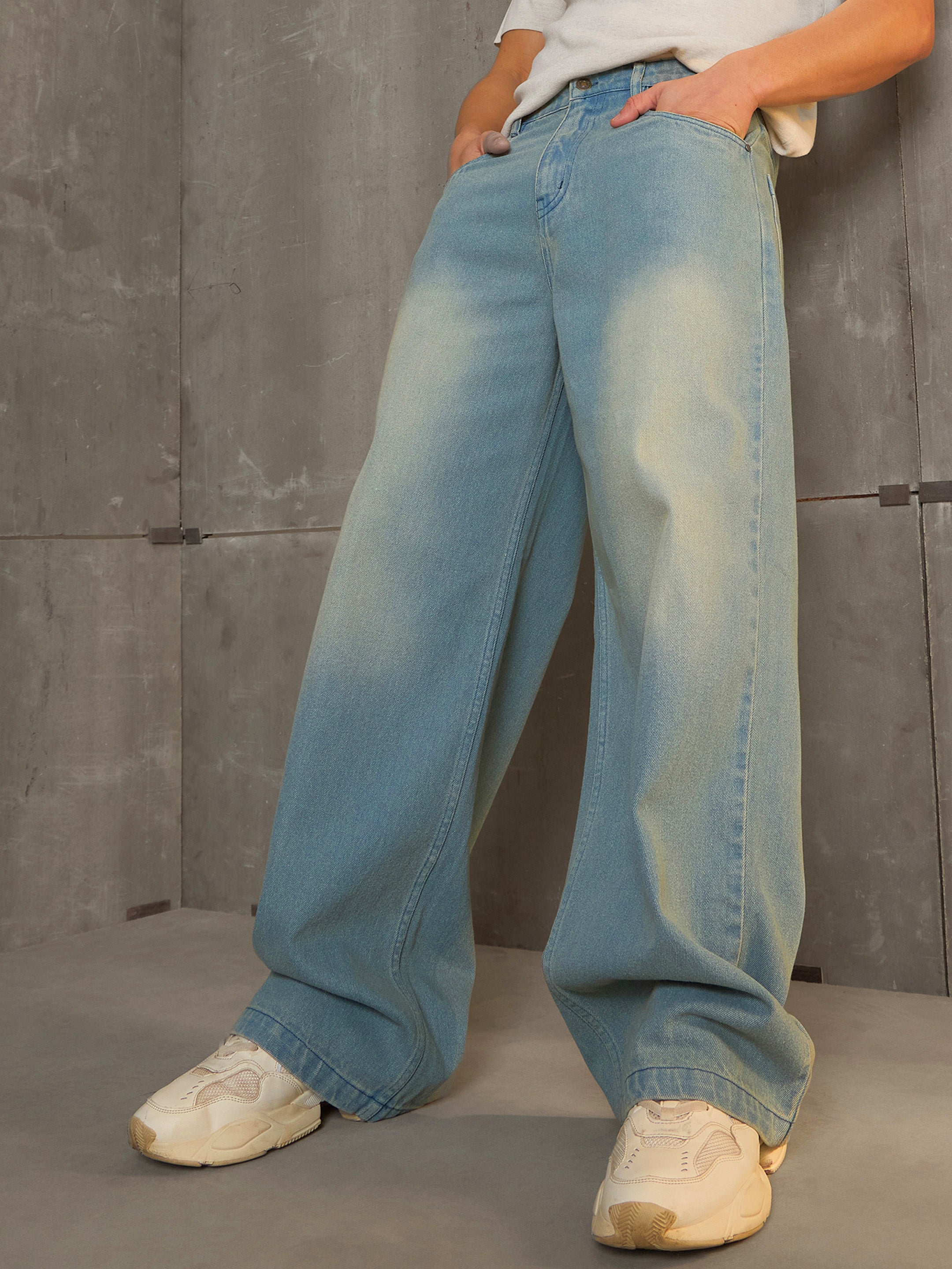 Men Blue Washed Basic Wide Leg Jeans-MSJEAN0695
