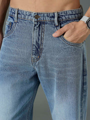 Men Light Blue Wash Relax Fit Basic Jeans-MSJEAN0846