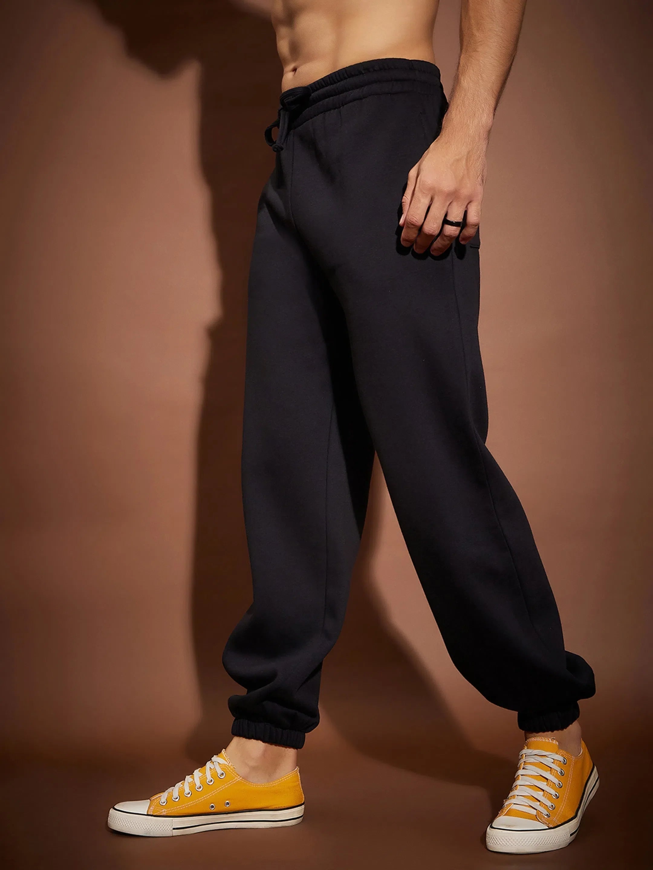 Wholesale Men Black Oversized Joggers