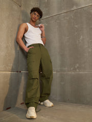 Men Green Twill Facing Detail Wide Leg Cargo Pants-MSPANT51109