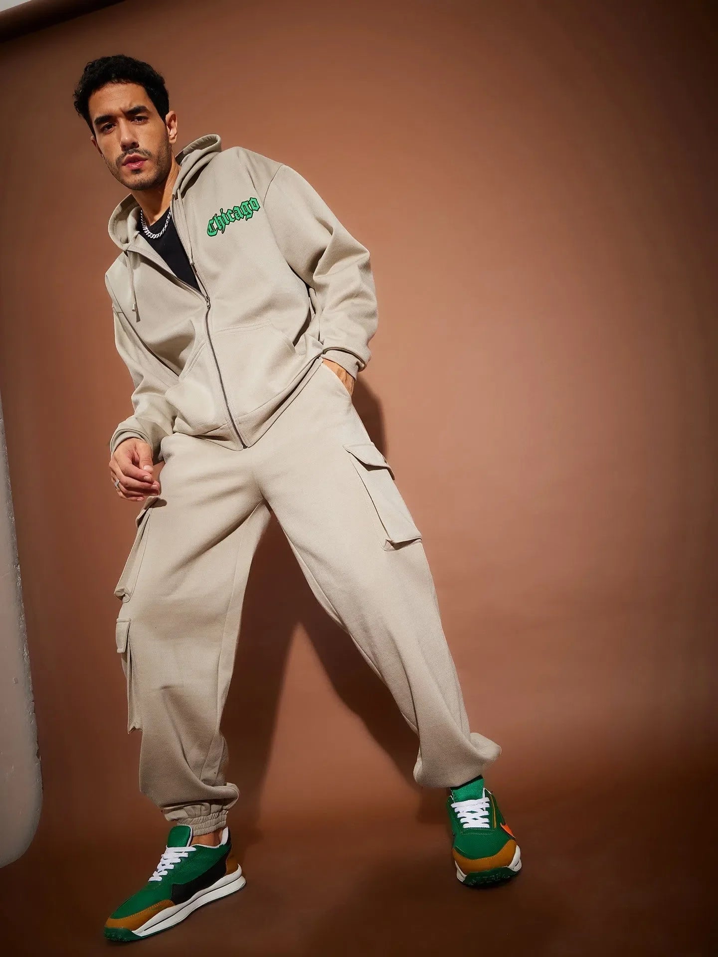 Men's Graphic T-shirts Alternative - Taupe Chicago Hoodie Set