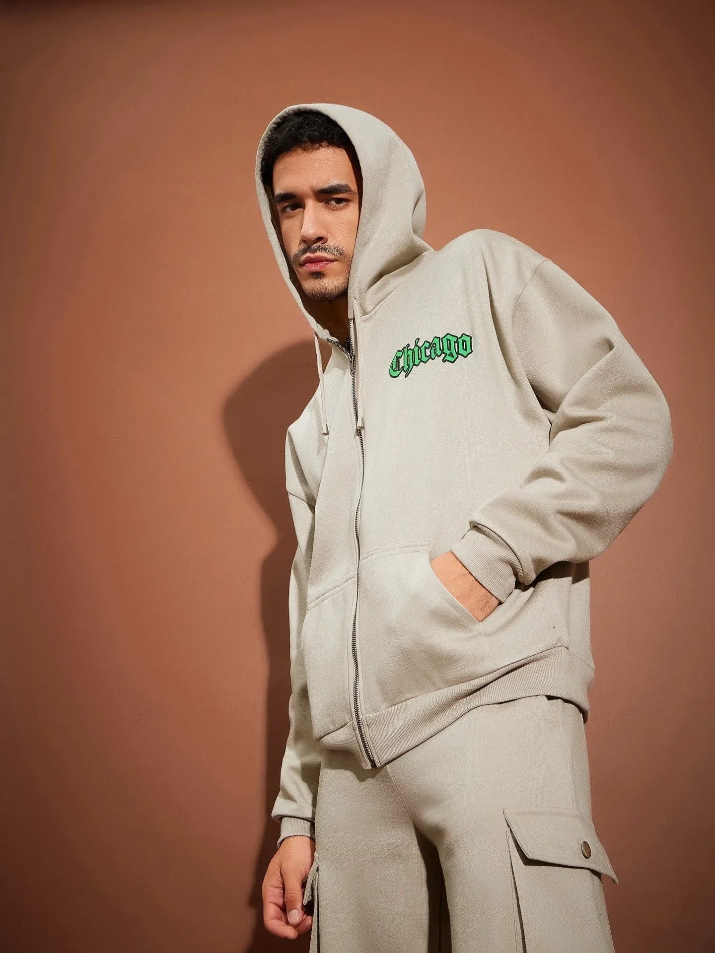 Men's Graphic T-shirts Alternative - Taupe Chicago Hoodie Set