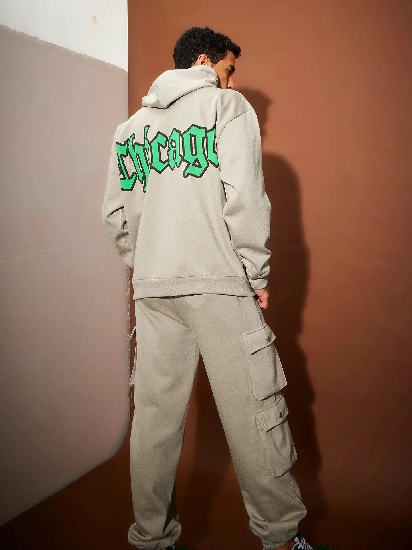 Men's Graphic T-shirts Alternative - Taupe Chicago Hoodie Set