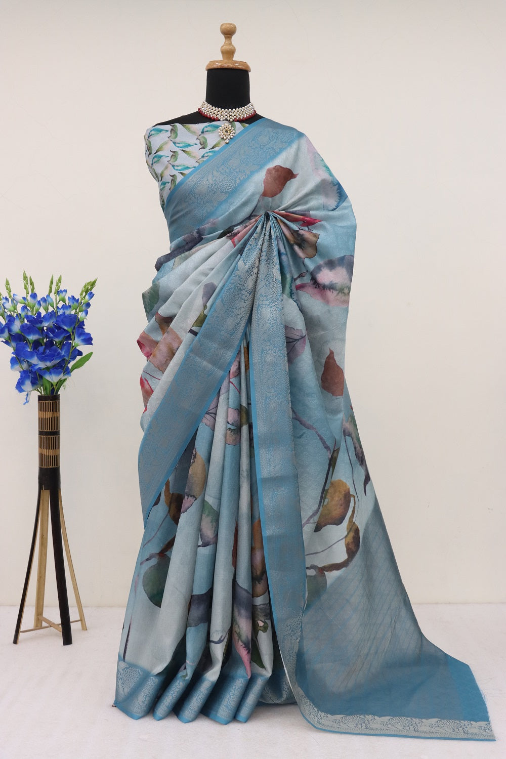 Handloom Silk Sky Blue Pashmina Digital Print Saree With Unstiched Blouse Piece