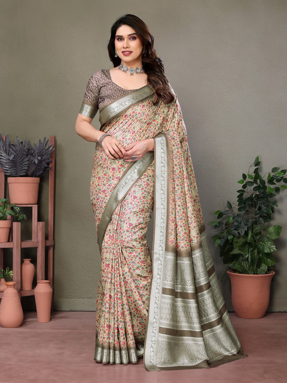 Handloom Silk Pista Pashmina Digital Print Saree With Unstiched Blouse Piece